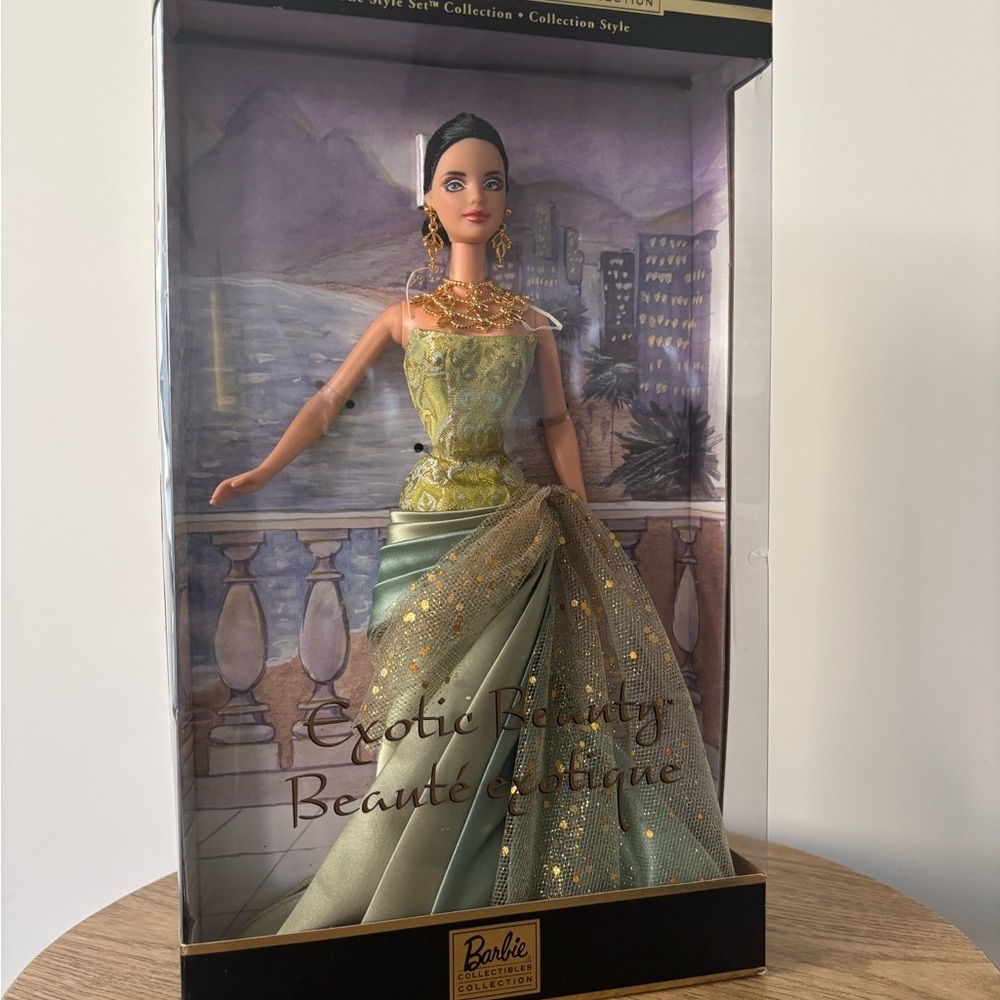 Barbie - Exotic Beauty Collector Edition 2002 - B0149